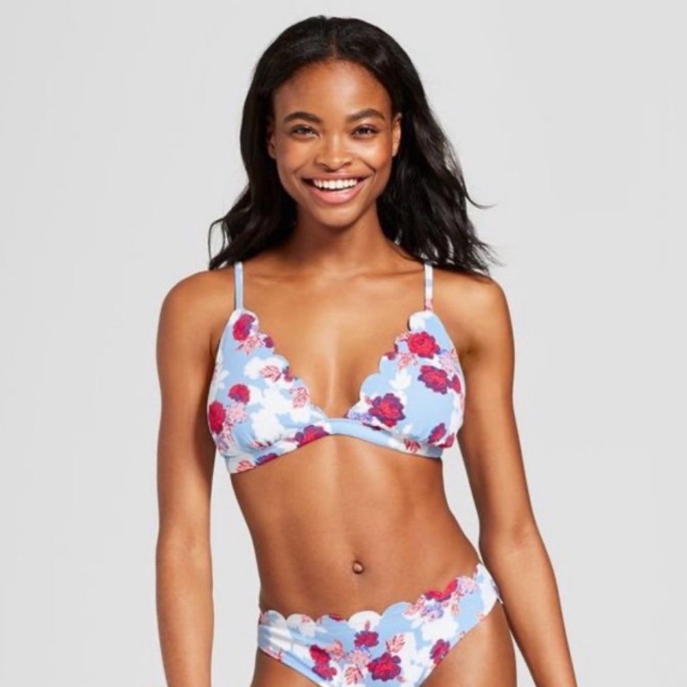 NWT Vanilla Beach Blue Floral Scalloped Bikini Set - Size Small